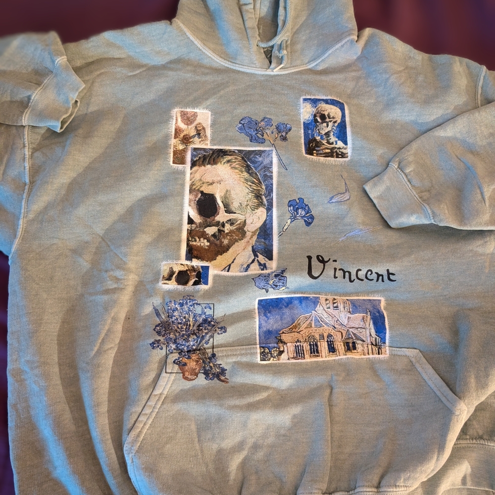 Vincent Graphic Hoodie in Gray